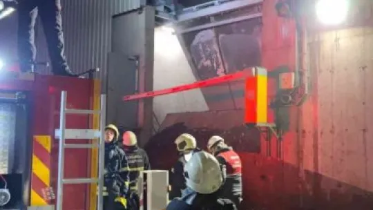 Çimento fabrikasında korkutan yangın!