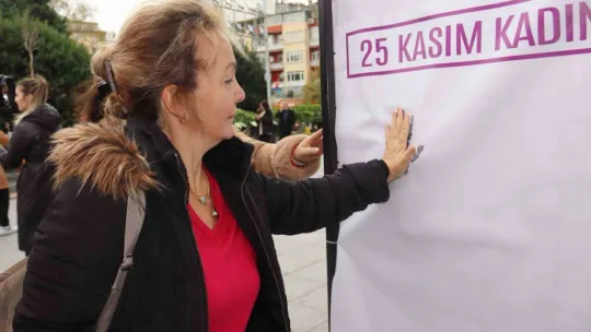 Cinayete kurban giden kadınlar böyle anıldı