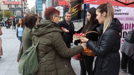 Cinayete kurban giden kadınlar böyle anıldı