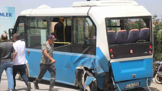 Cip ile toplu taşıma aracı çarpıştı: 7 yaralı