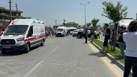 Cip ile toplu taşıma aracı çarpıştı: 7 yaralı