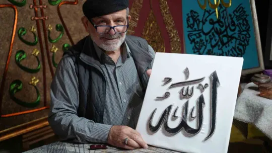 Çivi ve telin ustası: 71 yaşında sanatı yaşatıyor
