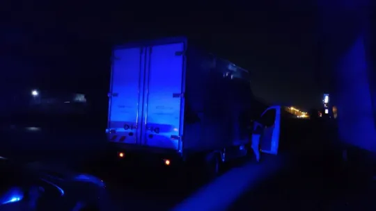 Çocuğunu hastaneye götürürken kaza yaptı