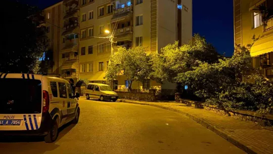 Çocuk gürültüsü tartışmasında kan aktı: Bir kadın bıçaklandı