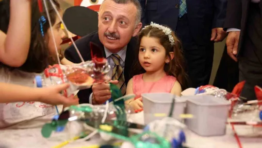 Çocukların hayal dünyası Büyükakın'ı büyüledi