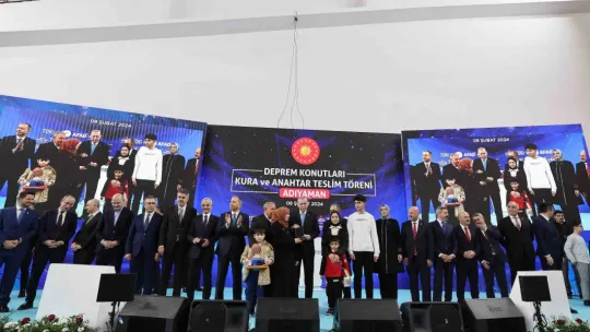 Erdoğan: Bay Kemal'e ilk hançeri vuranlar Meclise taşıdığı uyanıklar oldu