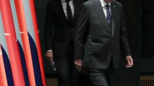 Erdoğan: Yoğun bir diplomasi trafiği yürütüyoruz