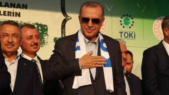 Erdoğan: Masada 6 kişi var, masanın altında da bir tane…