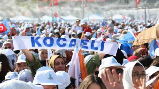 Erdoğan: Masada 6 kişi var, masanın altında da bir tane…