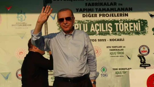 Erdoğan: Masada 6 kişi var, masanın altında da bir tane…