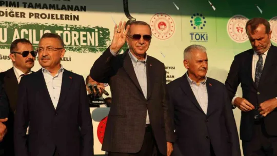 Erdoğan: Masada 6 kişi var, masanın altında da bir tane…