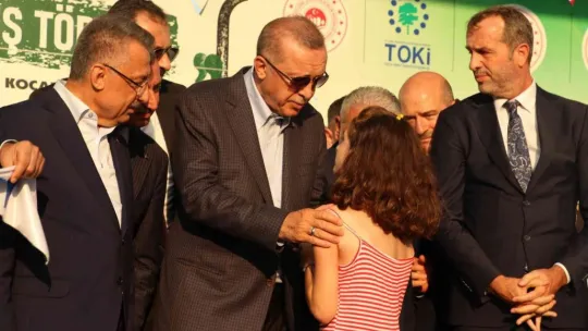 Erdoğan: Masada 6 kişi var, masanın altında da bir tane…