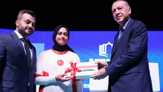 Cumhurbaşkanı Erdoğan: İsrail, Gazze'de durmayacak