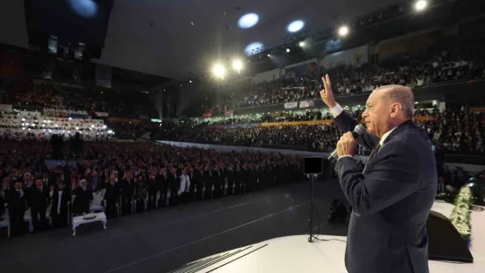 Cumhurbaşkanı Erdoğan AK Parti 4. Olağanüstü Büyük Kongresi'nde konuştu