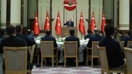 Cumhurbaşkanı Erdoğan, gençlerle buluştu