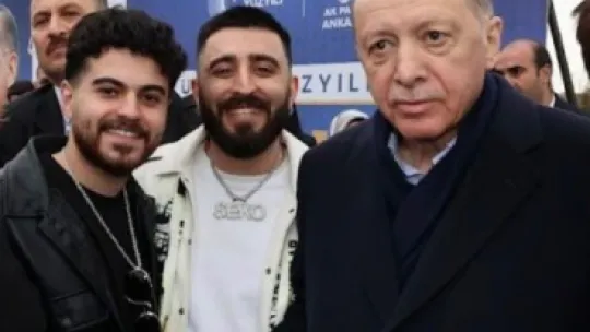 Cumhurbaşkanı Erdoğan'ın mitinginde konser veren sanatçılara tehdit yağdı