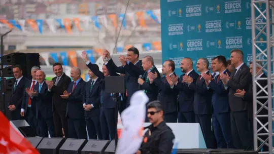 Erdoğan o adayı görünce şaşkına döndü