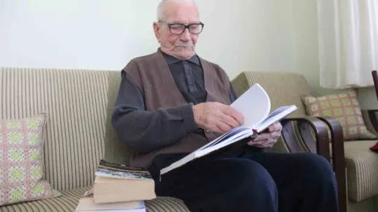 Cumhuriyet ile aynı yaşta, yüzünde tarihin izlerini taşıyor