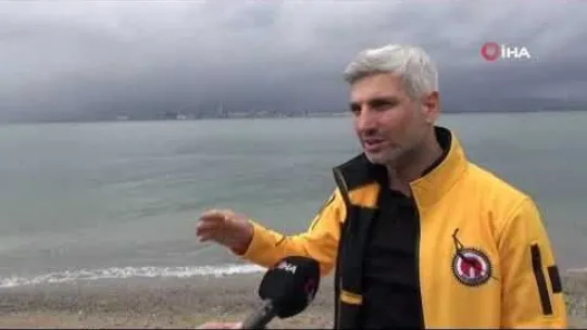 Çürüyen deniz salyası dehşete düşürdü!