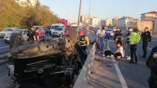 Otomobil takla attı: Yaralılar var!