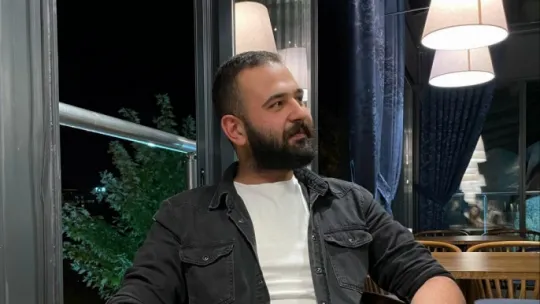 D-100'de tırla çarpışan otomobil hurdaya döndü: 1 ölü, 1 yaralı
