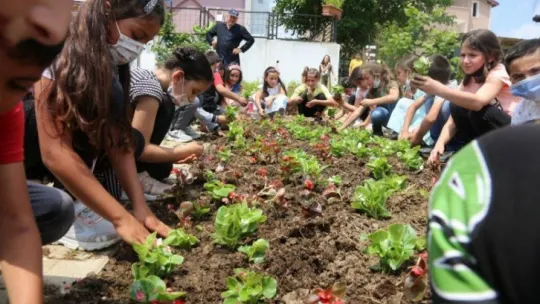 Daha önce hiç böyle bir köy okulu görmediniz