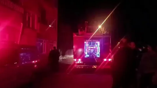 Dakikalar önce ayrıldığı evde yangın çıktı