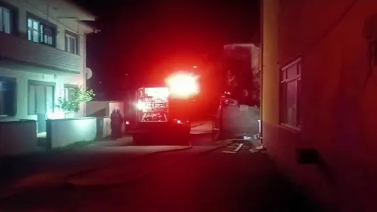 Dakikalar önce ayrıldığı evde yangın çıktı