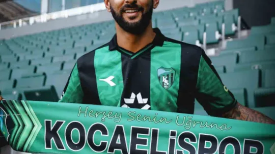 Kocaelispor 35 yaşında bir oyuncuyu daha transfer etti