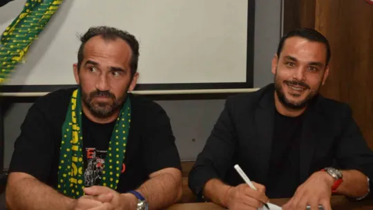 Theofanis Gekas imzayı attı