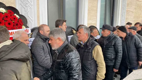 Dede ile torunu aynı günde ölmesi aileyi yasa boğdu