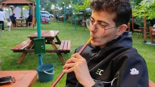 Denizde boğulma tehlikesi geçiren öğrenci yaşam mücadelesini kaybetti