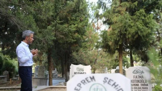 Depremde 17 akrabasını kaybetti, deprem araştırmacısı oldu