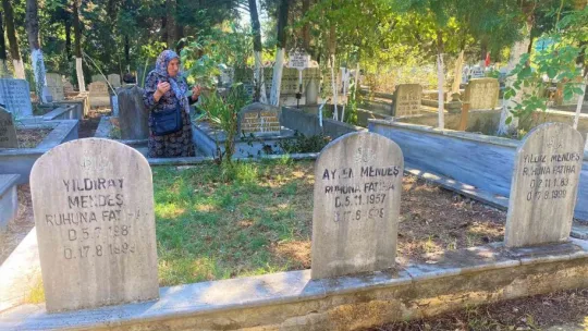 Depremde yitirdiği 7 kişinin acısını hiç unutamadı