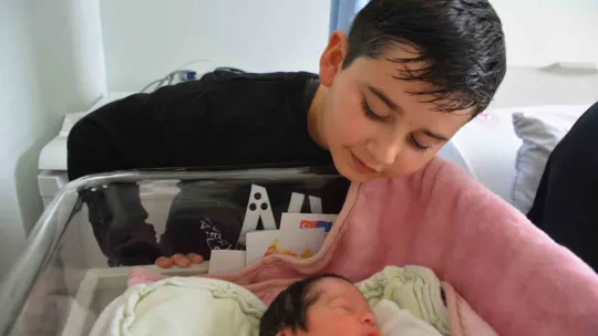Depreme yakalandı, dünyaya getirdiği bebeğinin adını bile koyamadı