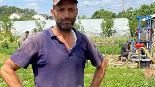 Derenin kuruduğunu ilk kez gördüler: Çiftçiler imece usulü ayakta