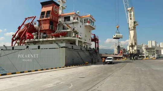 Derince Limanı'na gelen geminin kaptanı konuştu