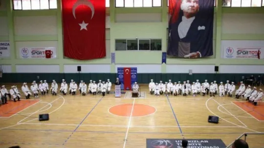 Derince'de hafızlık icazet töreni!