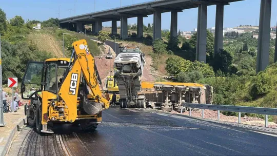 Devrilen tırın kupası şaha kalktı