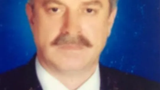 Direksiyon başında fenalaşan halk otobüsü şoförü hayatını kaybetti
