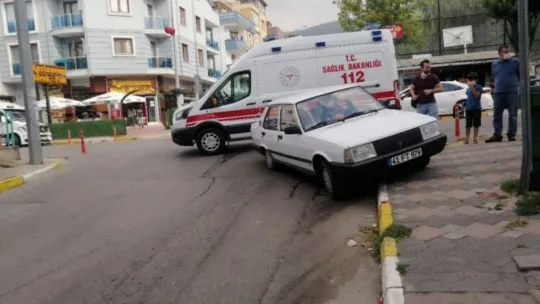 Direksiyon başında fenalaşan sürücü ölümden döndü!