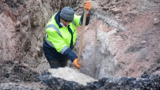 Doğal gaz boru hattı alev topuna döndü