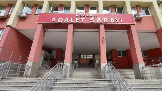 Dolandırıcılık davasında sanıklar birbirini suçladı