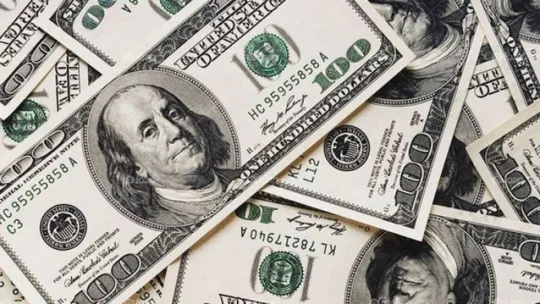 Dolar 7 TL'yi aştı