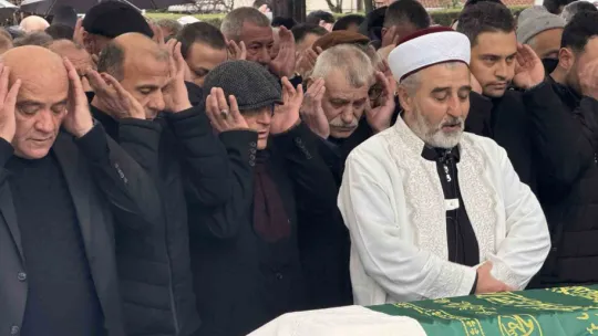 Hadi Özcan, Sakarya'da toprağa verildi