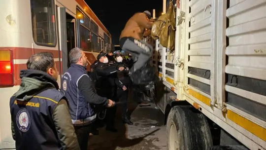Dorseyi açan polis şoke oldu!