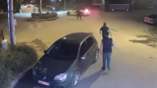 Drift yaparken tabure ile kovalanan lüks otomobil sürücüsüne ceza yağdı
