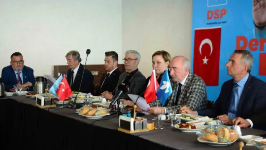 Dedeoğlu muhalefete yüklendi