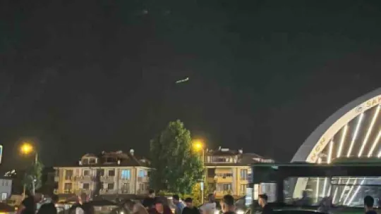 Duble yolda iki otomobil çarpıştı: 5 yaralı