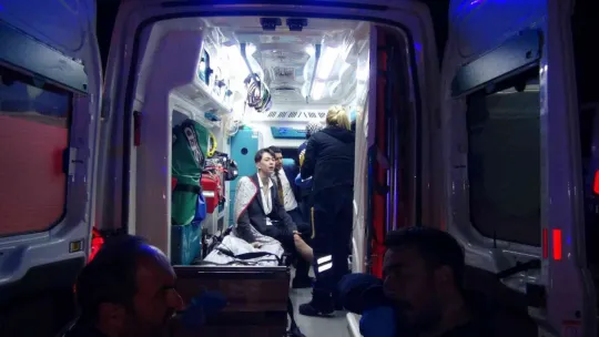 Düğün dönüşü kaza! Yaralılar var